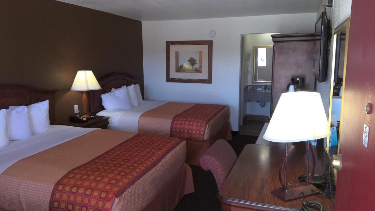 1St Interstate Inn Montrose megye Kültér fotó