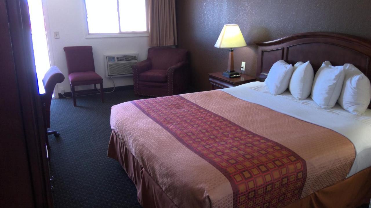 1St Interstate Inn Montrose megye Kültér fotó